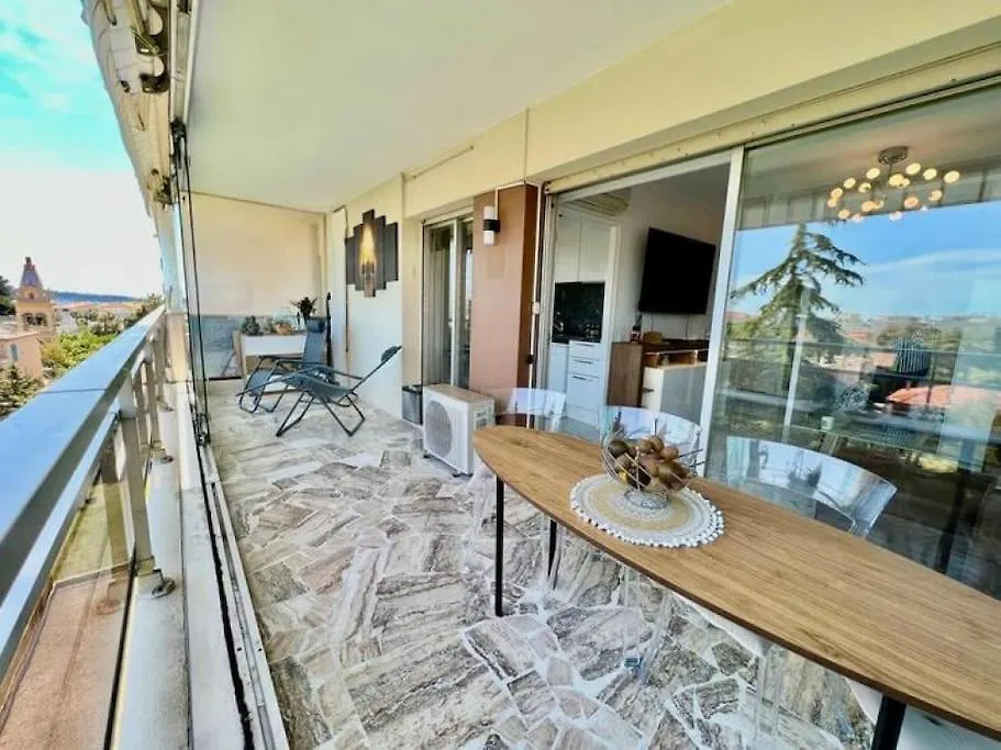 Grande Terrasse Vue Degagee Mer En Basse Californie Cannes
